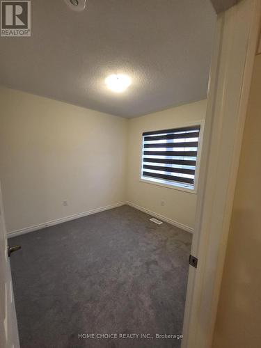 1128 Wilmington Avenue, Oshawa, ON - Indoor Photo Showing Other Room