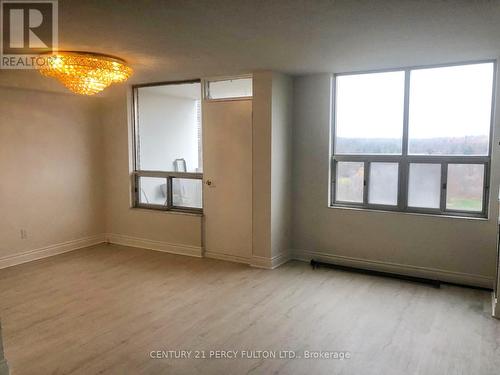 1010 - 20 Edgecliffe Golfway, Toronto, ON - Indoor Photo Showing Other Room