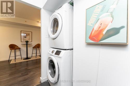 414 - 5800 Sheppard Avenue E, Toronto, ON - Indoor Photo Showing Laundry Room