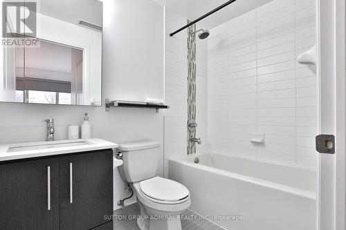 302 - 55 Oneida Crescent, Richmond Hill, ON - Indoor Photo Showing Bathroom