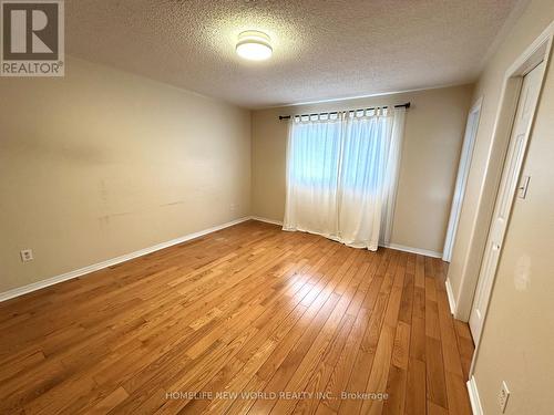 33 Moresby Street, Richmond Hill, ON - Indoor Photo Showing Other Room