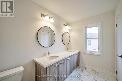 1360 Kobzar Drive, Oakville, ON - Indoor Photo Showing Bathroom