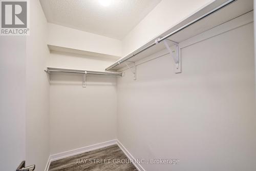 1360 Kobzar Drive, Oakville, ON - Indoor With Storage