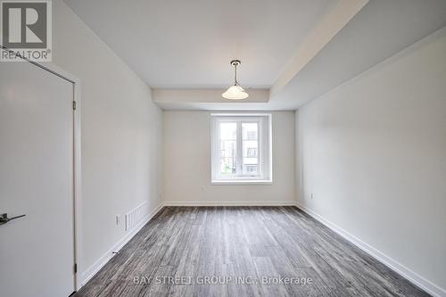 1360 Kobzar Drive, Oakville, ON - Indoor Photo Showing Other Room