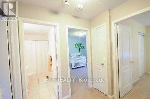 1020 Yates Drive, Milton, ON - Indoor Photo Showing Bathroom