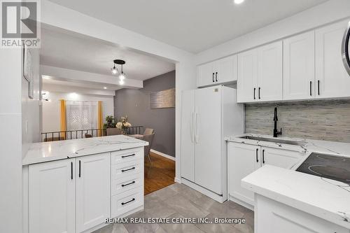 54 Archdekin Drive, Brampton, ON - Indoor Photo Showing Kitchen