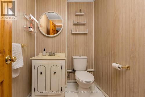 40 - 59 Maple Avenue, Halton Hills, ON - Indoor Photo Showing Bathroom