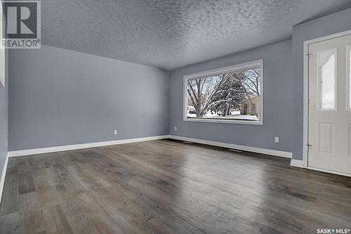 1006 Garry Street, Regina, SK - Indoor