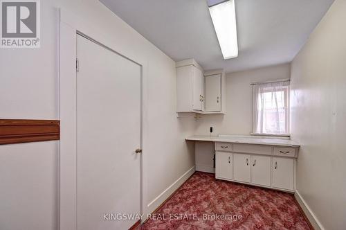 362 Duke Street W, Kitchener, ON - Indoor Photo Showing Other Room