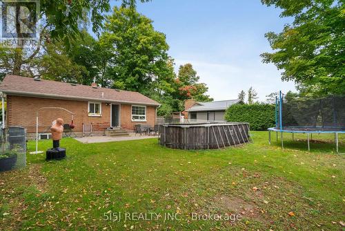 18947 Mccowan Road, East Gwillimbury, ON - Outdoor With Backyard