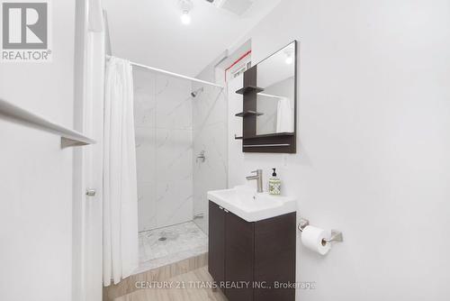 18 Meadowhawk Trail, Bradford West Gwillimbury, ON - Indoor Photo Showing Bathroom