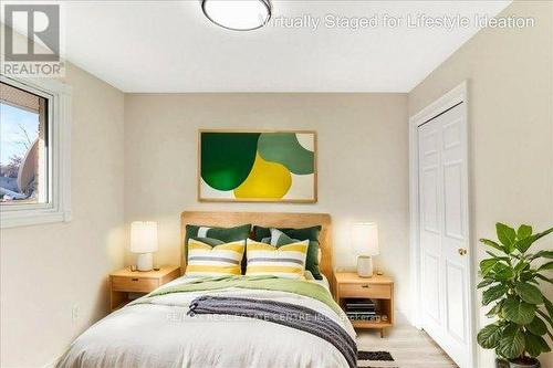 353 Grand Ridge Drive, Cambridge, ON - Indoor Photo Showing Bedroom