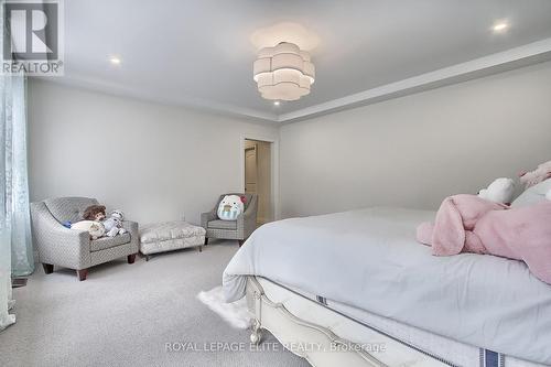 106 Silk Twist Drive, East Gwillimbury, ON - Indoor Photo Showing Bedroom