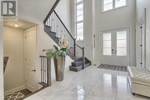 106 Silk Twist Drive, East Gwillimbury, ON - Indoor Photo Showing Other Room