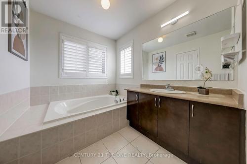 112 Catalpa Crescent, Vaughan, ON - Indoor Photo Showing Bathroom