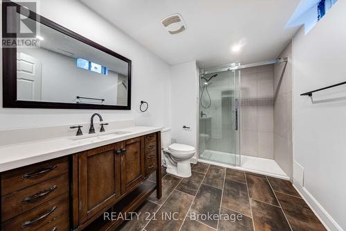 971 Thimbleberry Circle, Oshawa, ON - Indoor Photo Showing Bathroom