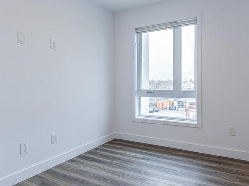 Bedroom - 8114 Boul. Lévesque E., Laval (Saint-François), QC - Indoor Photo Showing Other Room