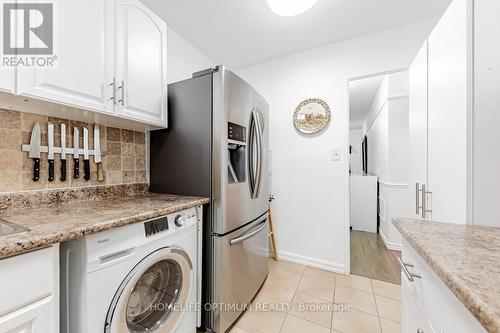 3603 - 3 Massey Square, Toronto, ON - Indoor Photo Showing Laundry Room