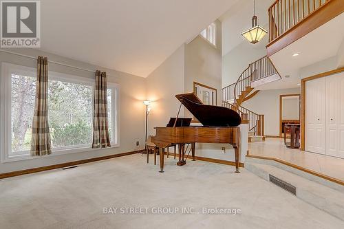 8 Bristol Sands Crescent, Uxbridge, ON - Indoor Photo Showing Other Room