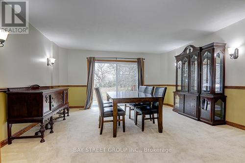 8 Bristol Sands Crescent, Uxbridge, ON - Indoor Photo Showing Dining Room