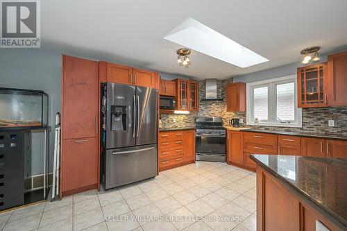 217 Centennial Avenue, St. Thomas, ON - Indoor Photo Showing Kitchen