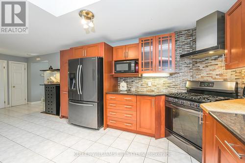 217 Centennial Avenue, St. Thomas, ON - Indoor Photo Showing Kitchen