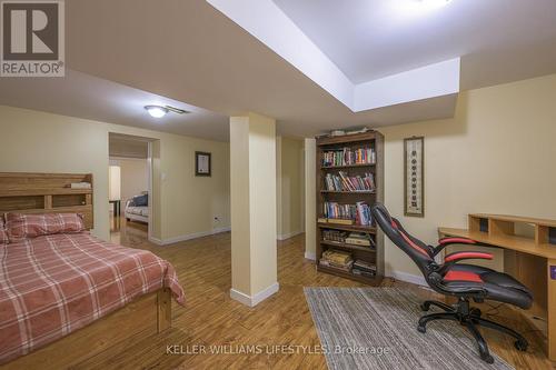 217 Centennial Avenue, St. Thomas, ON - Indoor Photo Showing Bedroom