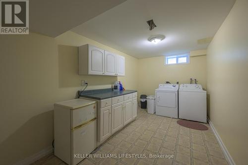 217 Centennial Avenue, St. Thomas, ON - Indoor Photo Showing Laundry Room