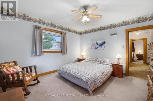 78 Canboro Road, Pelham (662 - Fonthill), ON - Indoor Photo Showing Bedroom