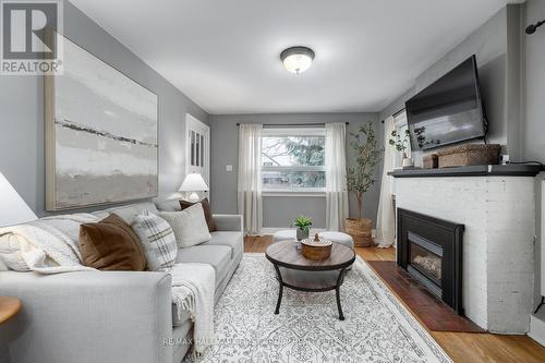 28 William Street, Port Hope, ON - Indoor Photo Showing Living Room With Fireplace