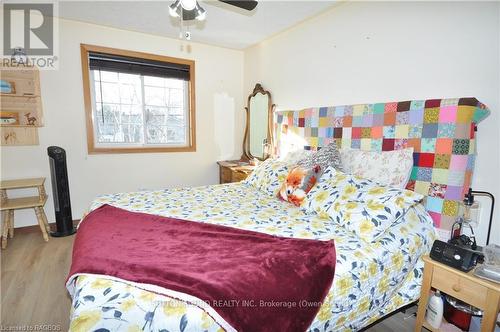 2675 9Th Avenue E, Owen Sound, ON - Indoor Photo Showing Bedroom