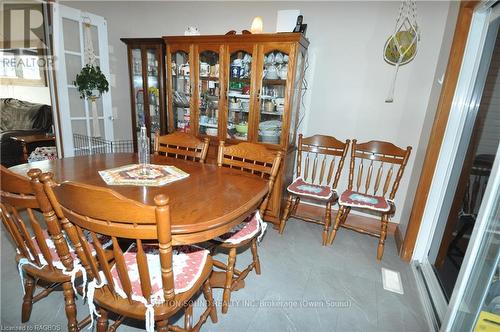 2675 9Th Avenue E, Owen Sound, ON - Indoor Photo Showing Dining Room