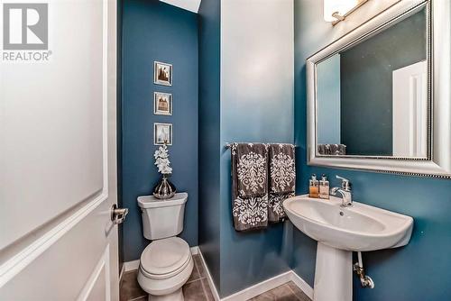 703, 10 Auburn Bay Avenue Se, Calgary, AB - Indoor Photo Showing Bathroom