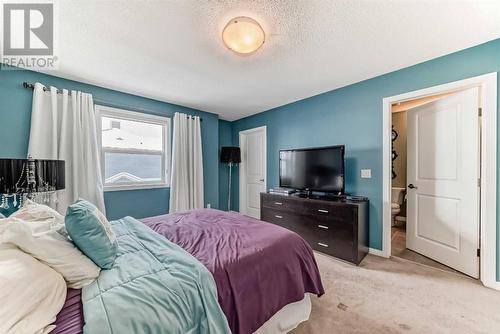 703, 10 Auburn Bay Avenue Se, Calgary, AB - Indoor Photo Showing Bedroom