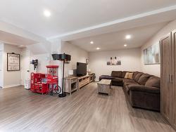 Family room - 