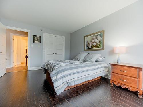 Chambre Ã  coucher principale - 205-1855 Rue Du Souvenir, Varennes, QC - Indoor Photo Showing Bedroom