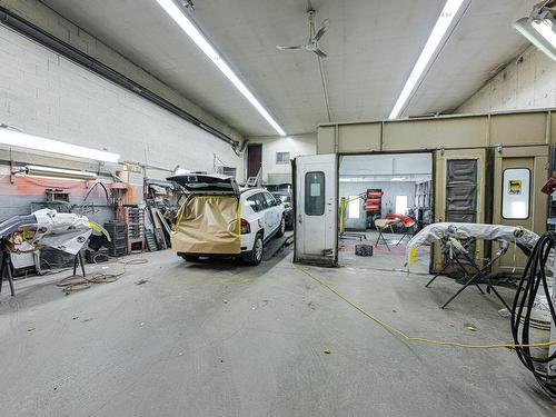 Garage - 5849  - 5859 Rue De L'Ena, Longueuil (Saint-Hubert), QC - Indoor Photo Showing Garage