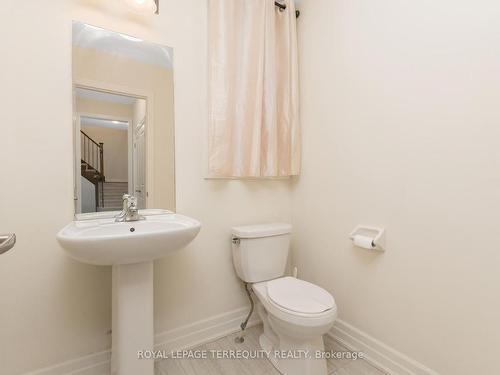 4516 Eclipse Way, Niagara Falls, ON - Indoor Photo Showing Bathroom