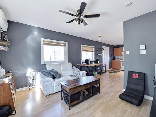 Logement - 1016 Rue Principale, Saint-Jérôme, QC - Indoor Photo Showing Living Room