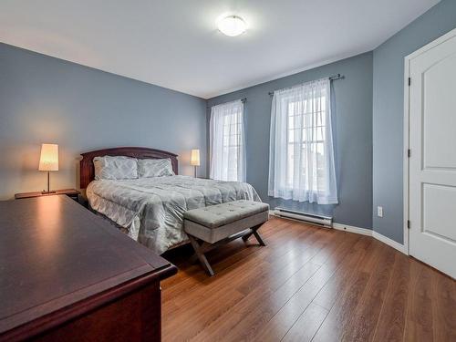 Master bedroom - 402 Rue Des Colibris, Ange-Gardien, QC - Indoor Photo Showing Bedroom