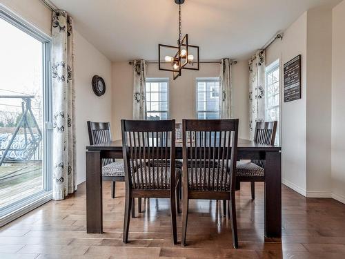 Dining room - 402 Rue Des Colibris, Ange-Gardien, QC - Indoor Photo Showing Dining Room