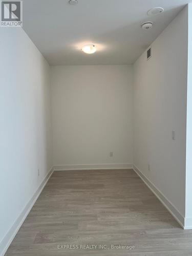 313 - 2545 Simcoe Street N, Oshawa, ON - Indoor Photo Showing Other Room