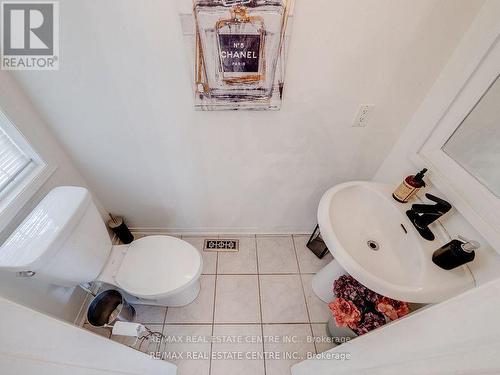 1306 Sandpiper Road, Oakville, ON - Indoor Photo Showing Bathroom