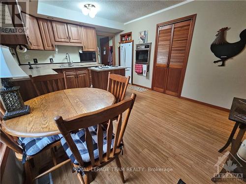 545 Richmond Road, Beckwith, ON - Indoor Photo Showing Dining Room