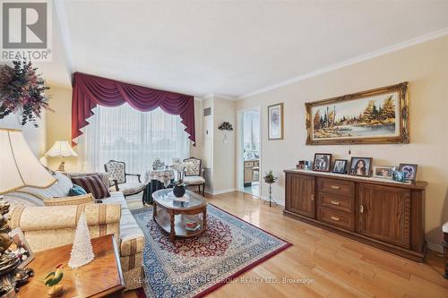 411 - 360 Watson Street W, Whitby (Port Whitby), ON - Indoor Photo Showing Living Room