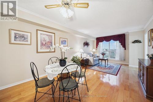 411 - 360 Watson Street W, Whitby (Port Whitby), ON - Indoor Photo Showing Dining Room