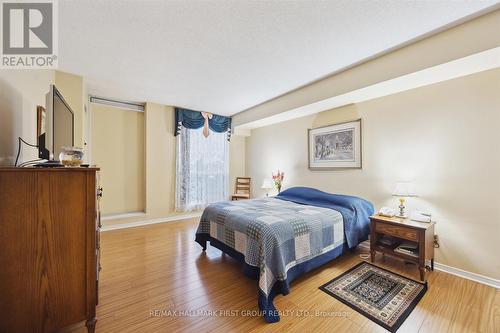 411 - 360 Watson Street W, Whitby (Port Whitby), ON - Indoor Photo Showing Bedroom