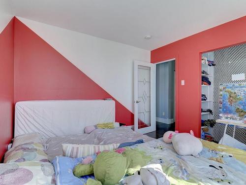 Bedroom - 1479 Rue Albert, Longueuil (Saint-Hubert), QC - Indoor Photo Showing Bedroom