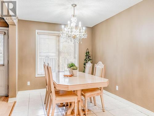 1166 Upper Wentworth Street E, Hamilton, ON - Indoor Photo Showing Dining Room