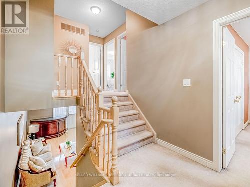 1166 Upper Wentworth Street E, Hamilton, ON - Indoor Photo Showing Other Room